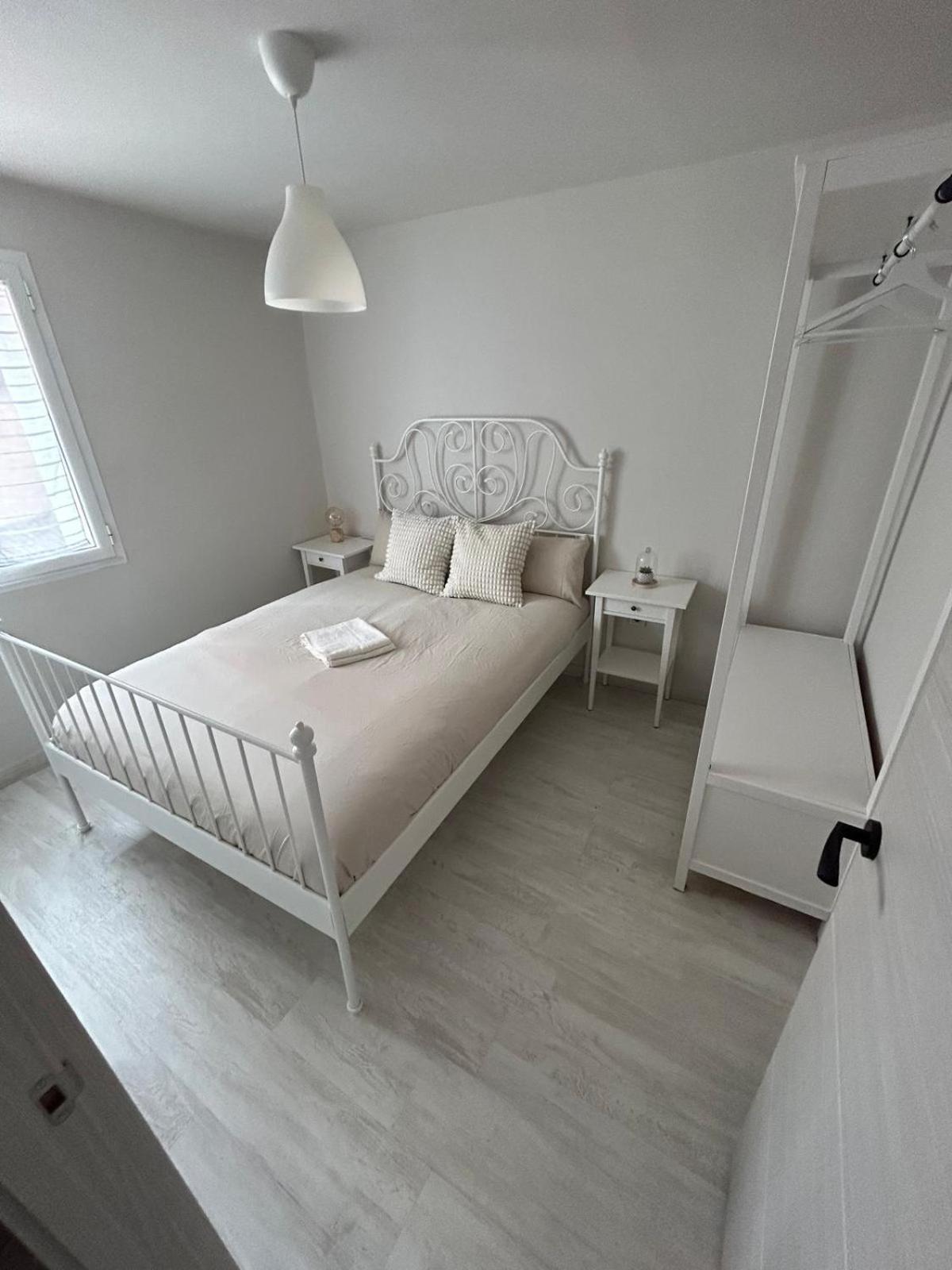 Apartamento Calera Burgo Extérieur photo
